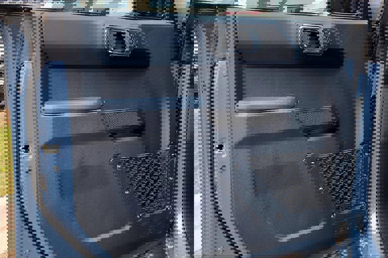 Used 2024 Ford Bronco Outer Banks image 22