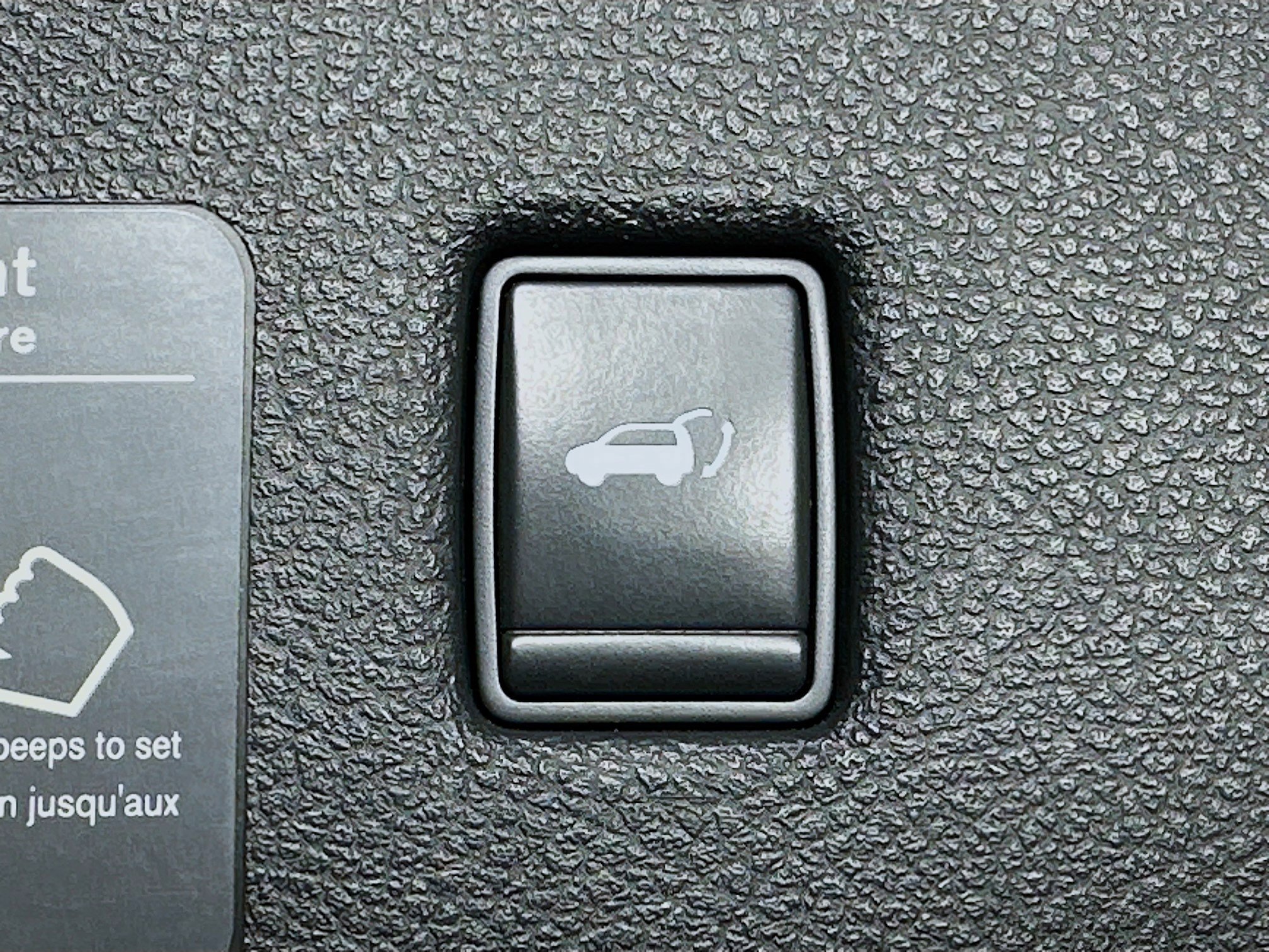 Used 2021 INFINITI QX50 Luxe w/ Cargo Package FWD image 30