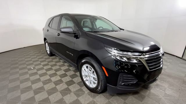 Used 2024 Chevrolet Equinox LS w/ LS Convenience Package FWD image 13