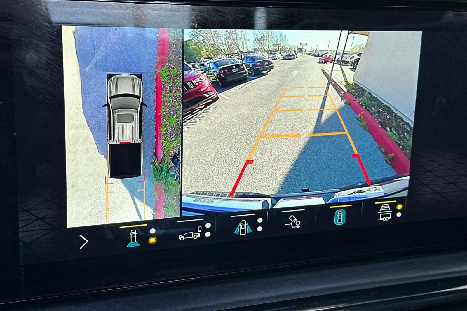 Used 2022 GMC Sierra 1500 AT4X image 22