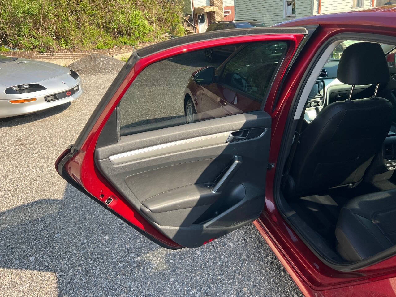 Used 2019 Volkswagen Passat 2.0T Wolfsburg w/ Wheels & Sunroof Package FWD image 21