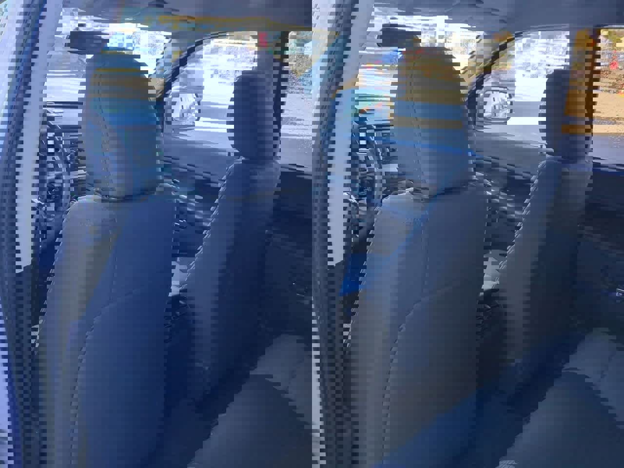 Used 2010 Jeep Grand Cherokee Laredo image 16