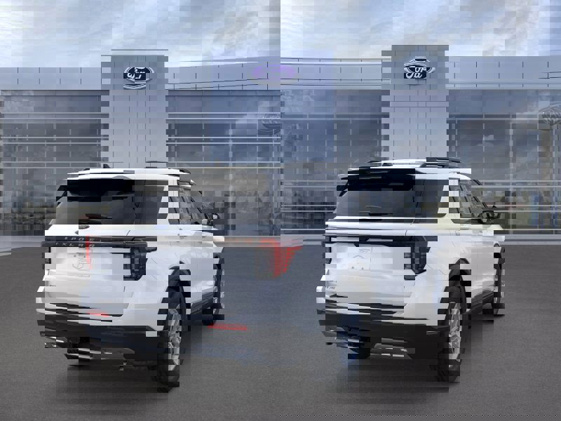 New 2026 Ford Explorer Active w/ Active Comfort Package image 8