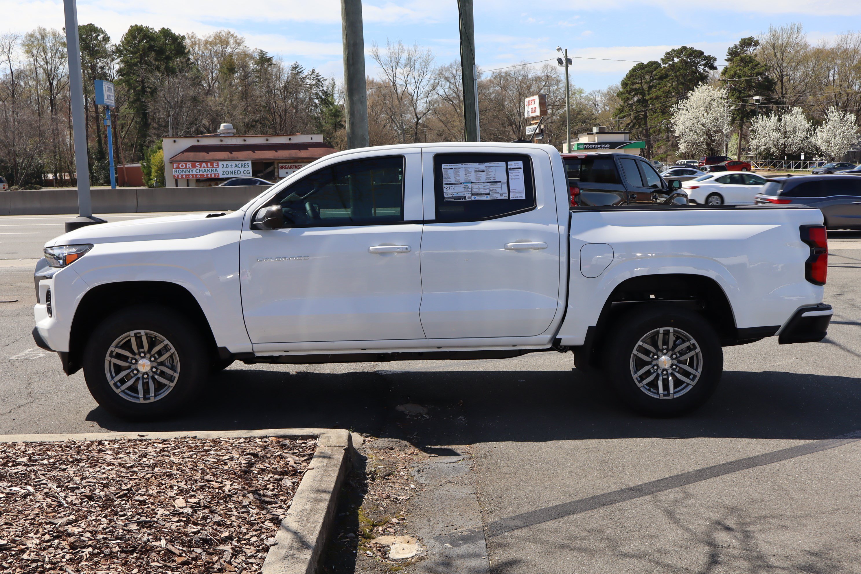 New 2026 Chevrolet Colorado LT w/ LT Convenience Package RWD image 6
