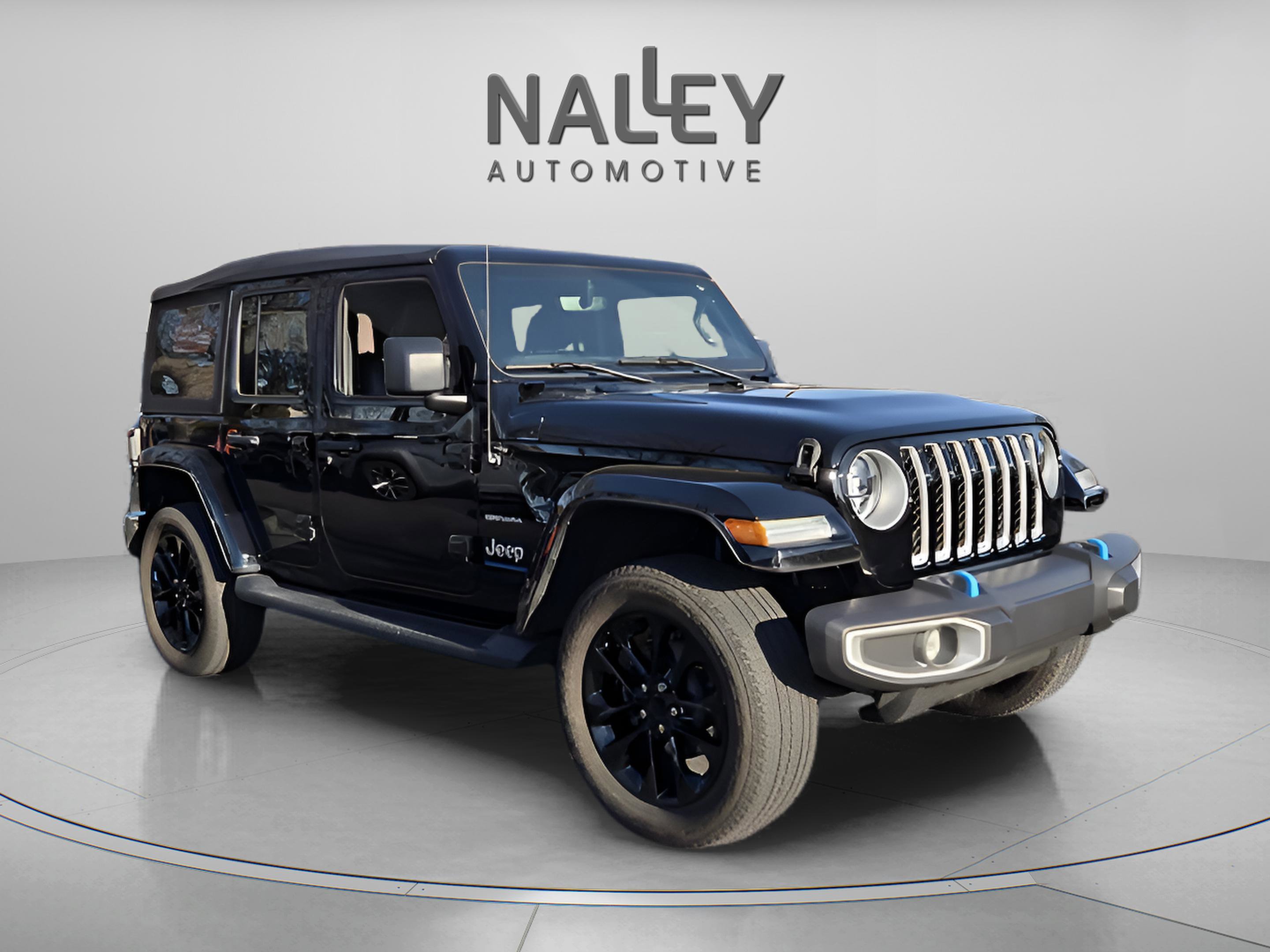 Used 2023 Jeep Wrangler Sahara w/ Cold Weather Group image 8