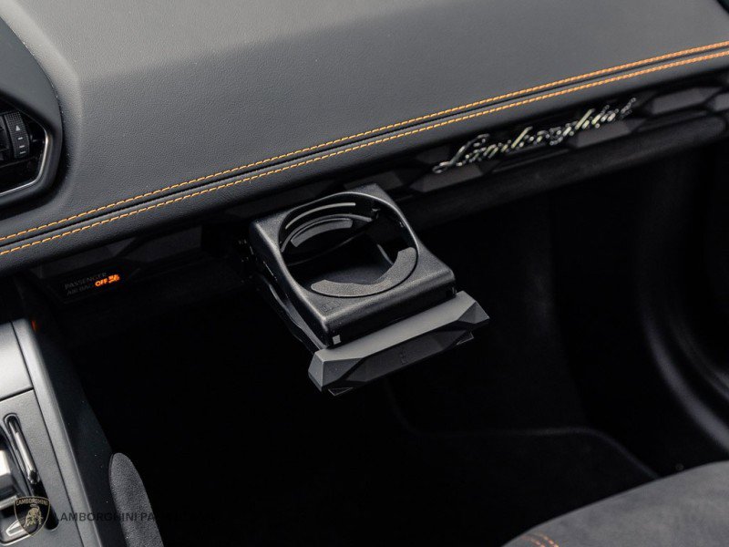 Used 2019 Lamborghini Huracan LP 580-2 RWD image 12