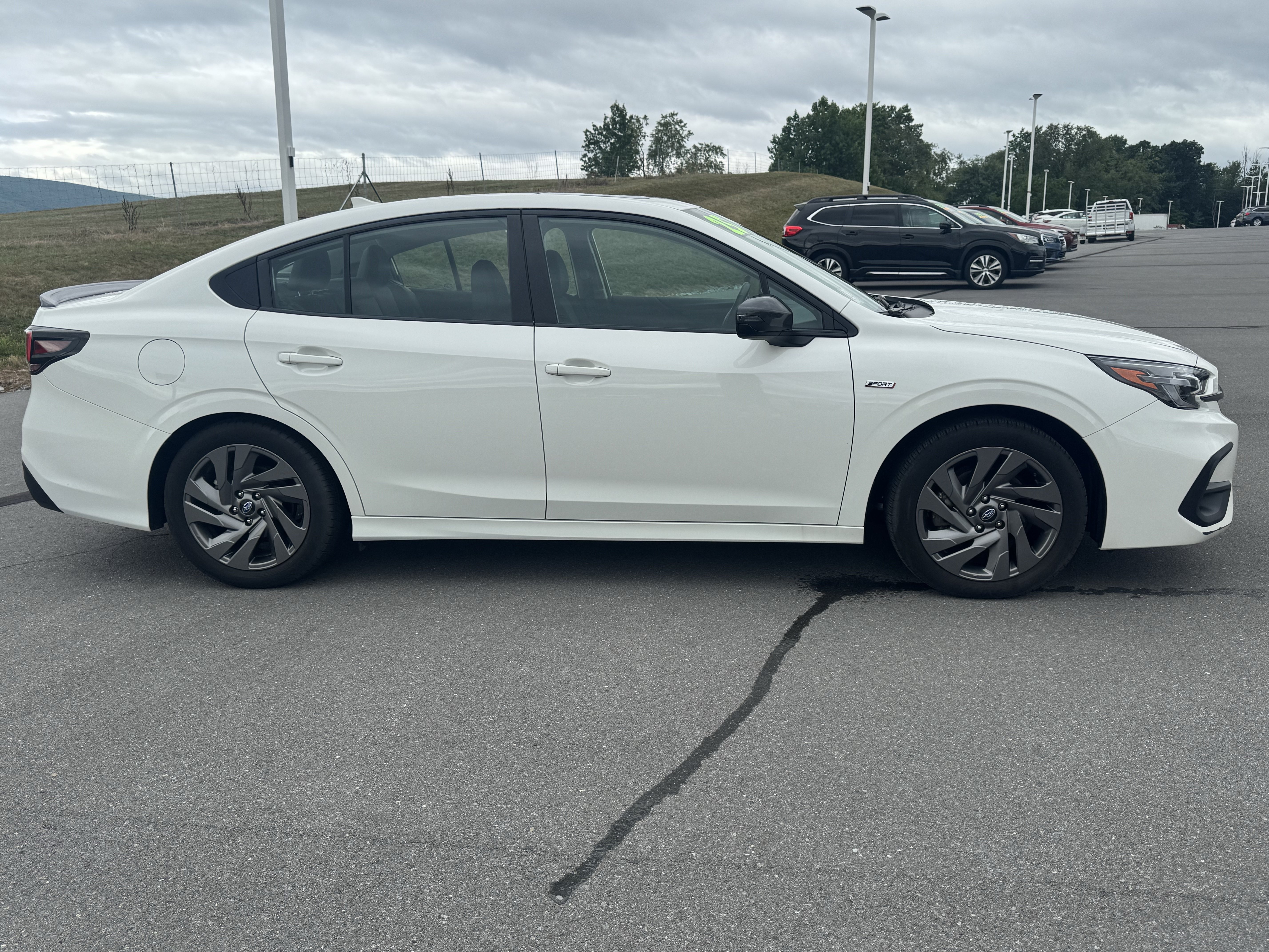 Certified 2025 Subaru Legacy Premium AWD/4WD image 2