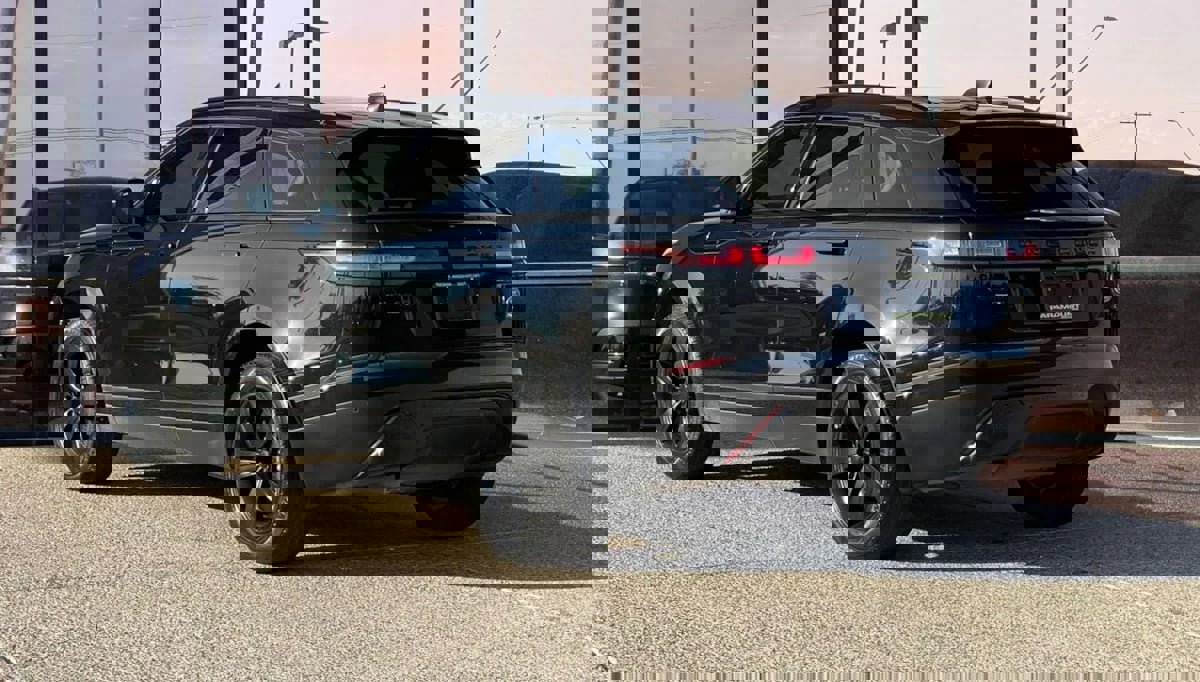 Used 2019 Land Rover Range Rover Velar S image 9