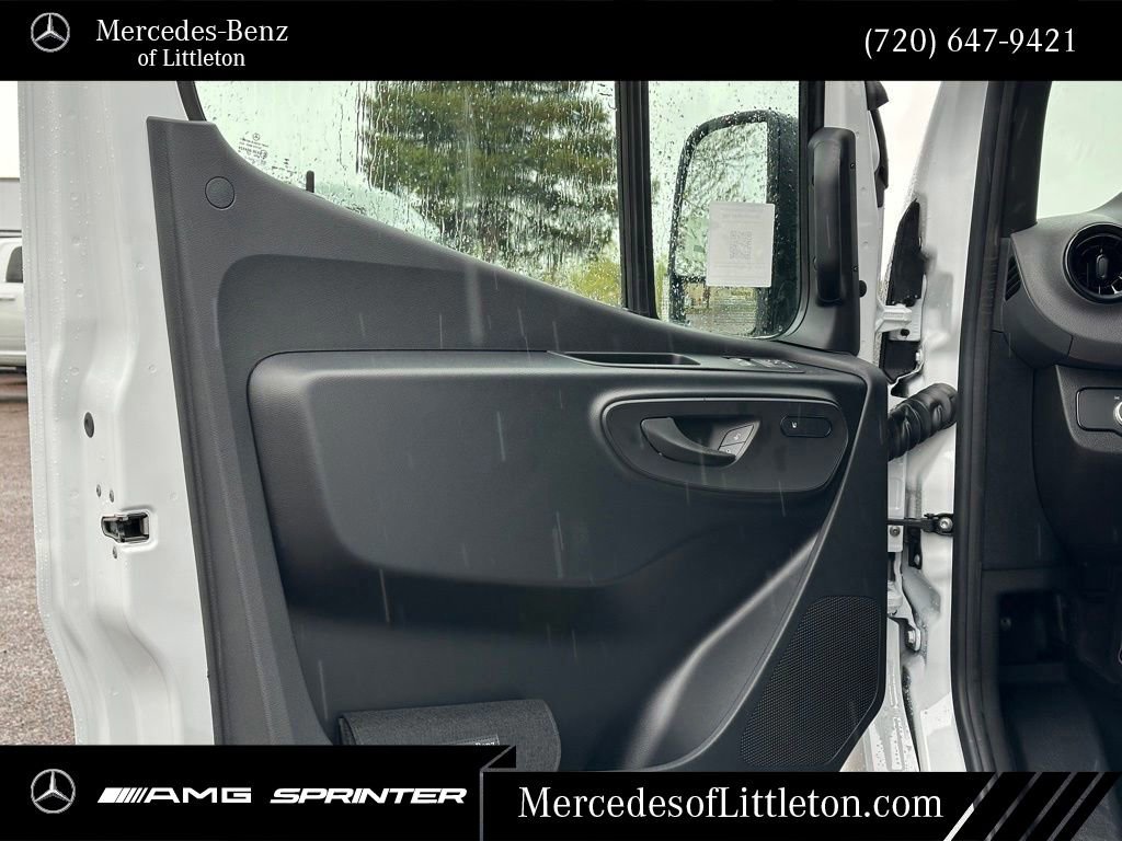 New 2025 Mercedes-Benz Sprinter 2500 image 11