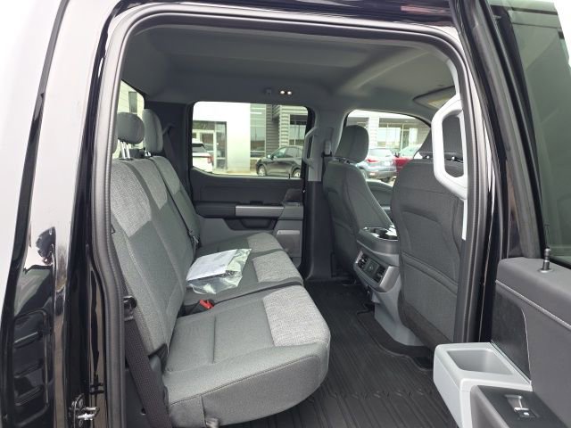 New 2026 Ford F350 XLT w/ XLT Premium Package image 11