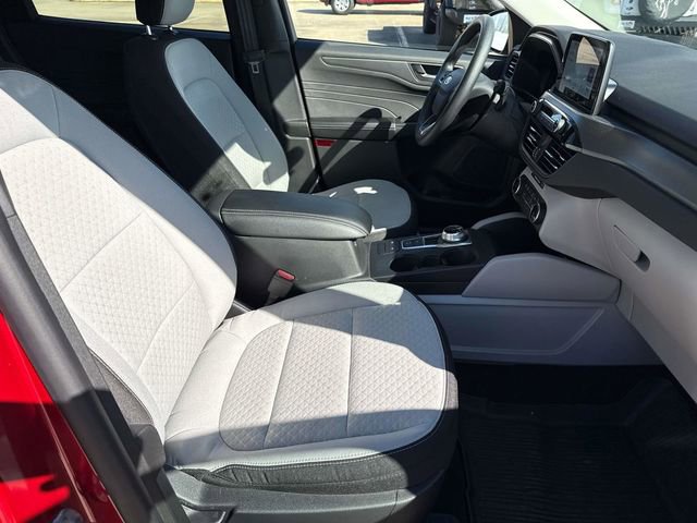 Used 2025 Ford Escape Active FWD image 14