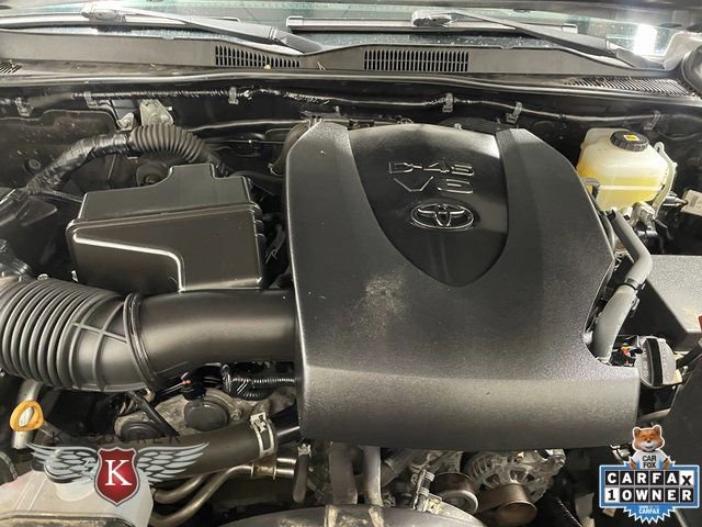 Used 2021 Toyota Tacoma TRD Off-Road image 24