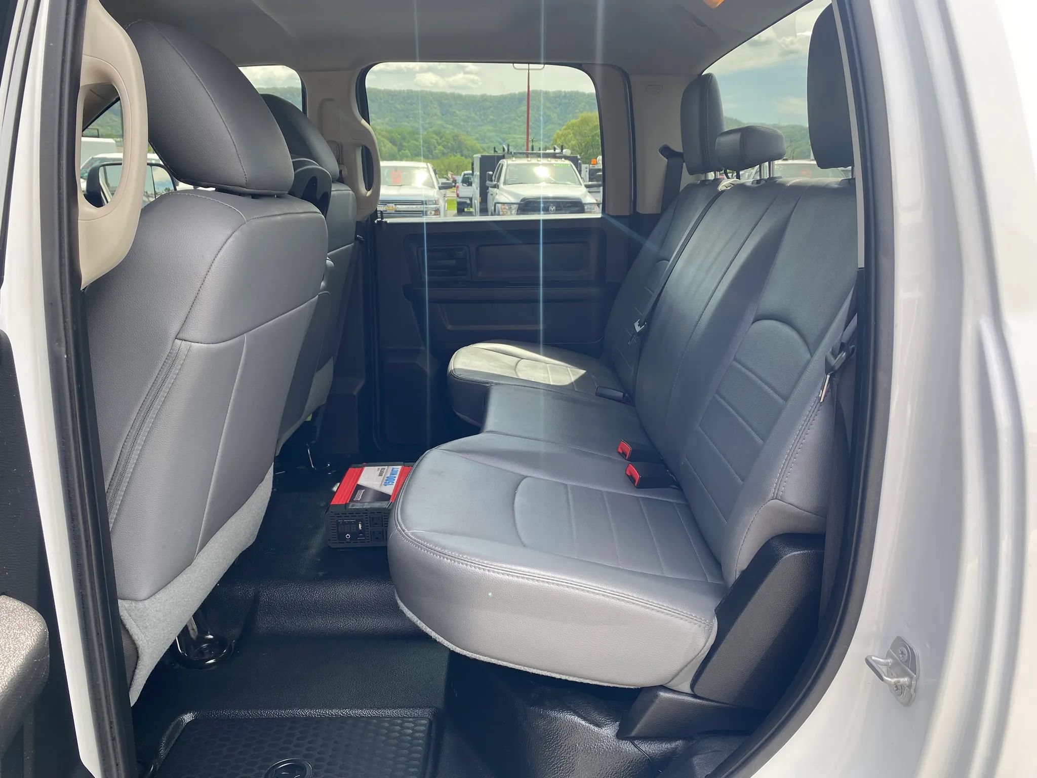 Used 2015 RAM 1500 Tradesman w/ Protection Group AWD/4WD image 26