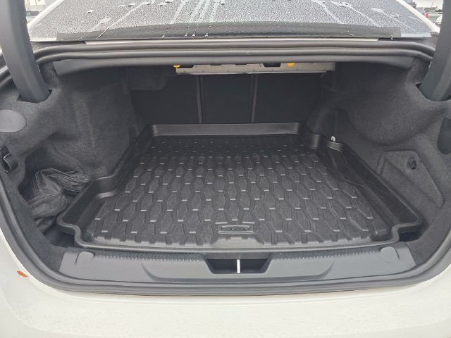 Used 2020 Jaguar XE S AWD/4WD image 31