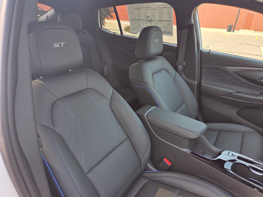 New 2026 Buick Envista Sport Touring w/ Convenience I Package FWD image 32