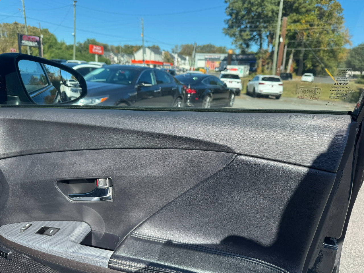 Used 2013 Toyota Venza Limited image 31