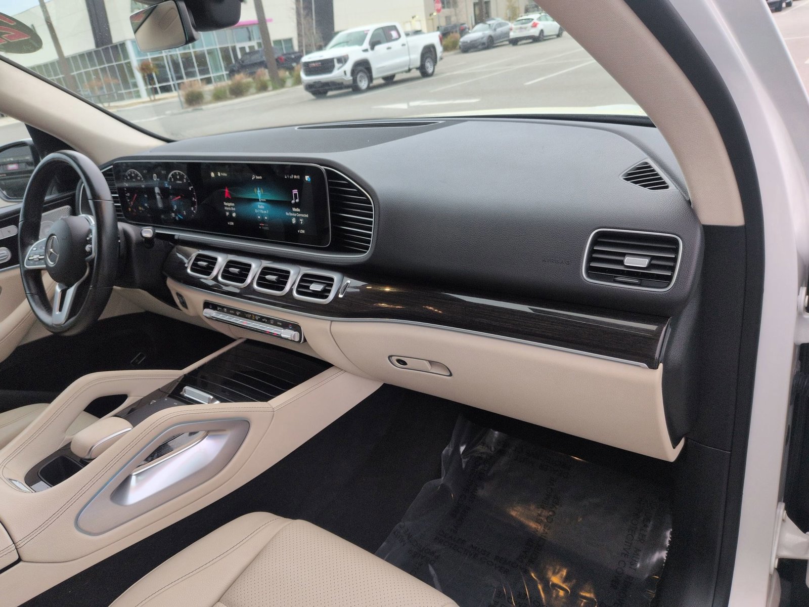 Used 2022 Mercedes-Benz GLE 350 4MATIC image 23