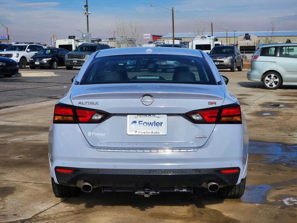 Used 2023 Nissan Altima 2.5 SR image 12