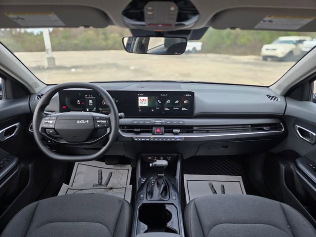 Used 2025 Kia K4 LXS image 21