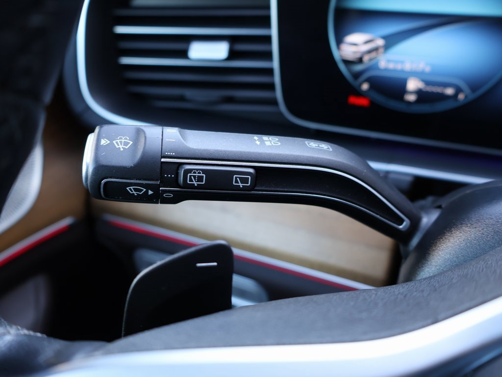 Used 2022 Mercedes-Benz GLS 450 4MATIC image 16