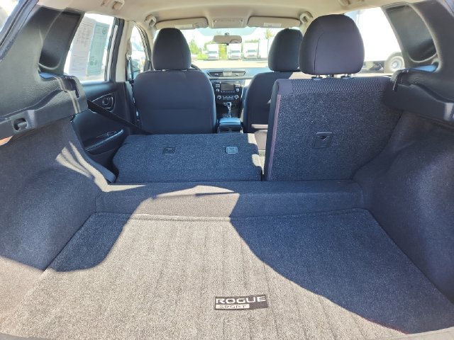 Used 2018 Nissan Rogue Sport S AWD/4WD image 29
