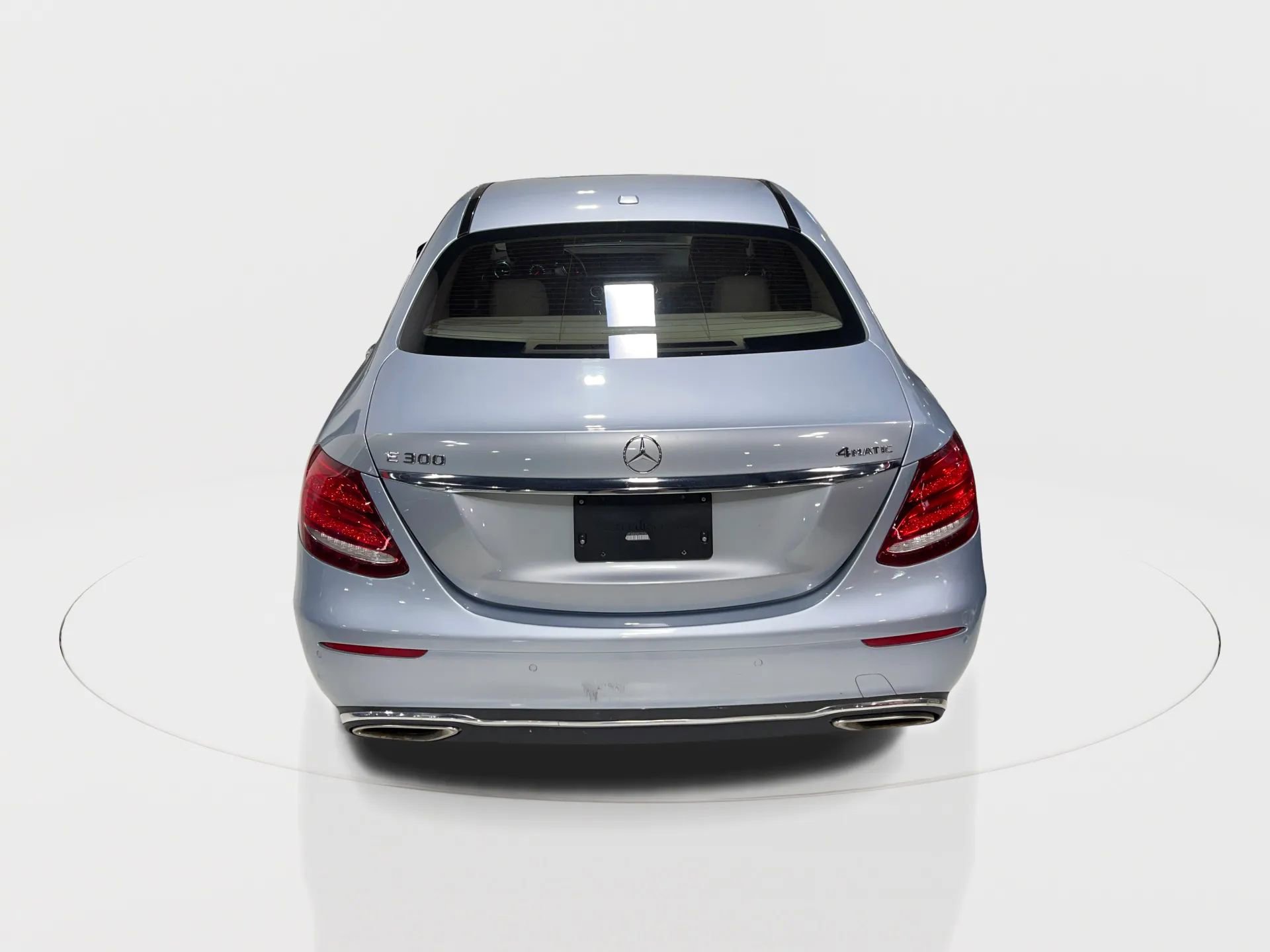 Used 2017 Mercedes-Benz E 300 4MATIC w/ Premium 1 Package image 13