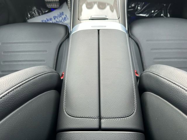 Certified 2025 Mercedes-Benz GLC 300 4MATIC image 34