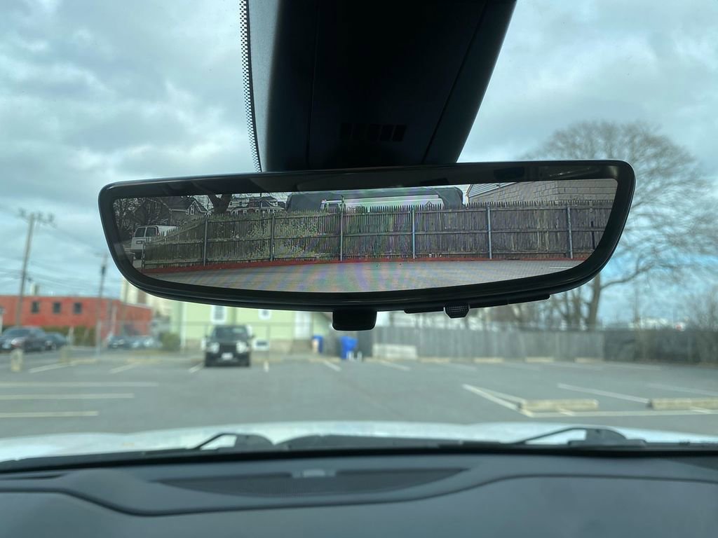 Used 2021 GMC Acadia Denali w/ Denali Ultimate Package image 24