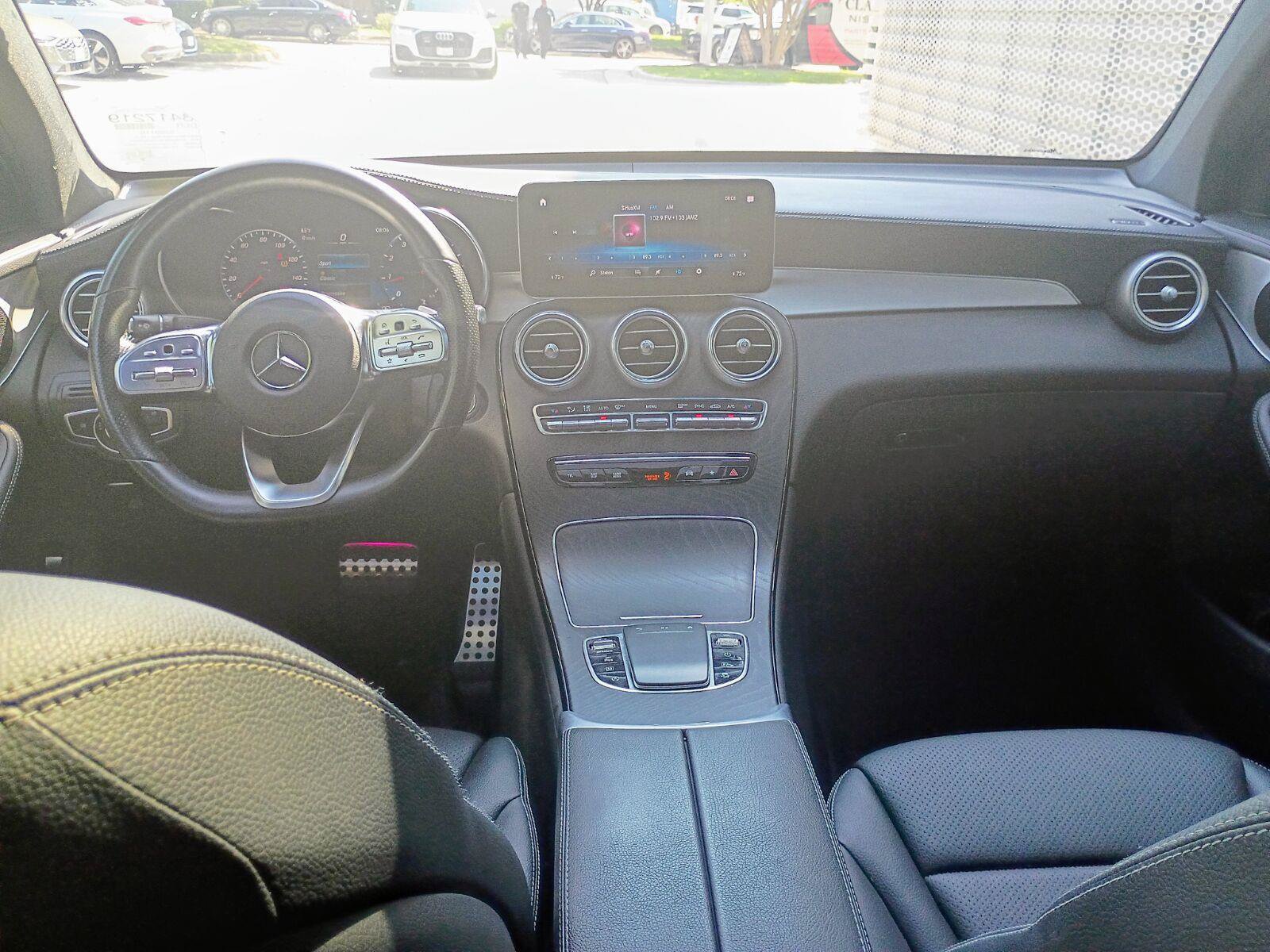 Used 2023 Mercedes-Benz GLC 300 4MATIC Coupe image 5