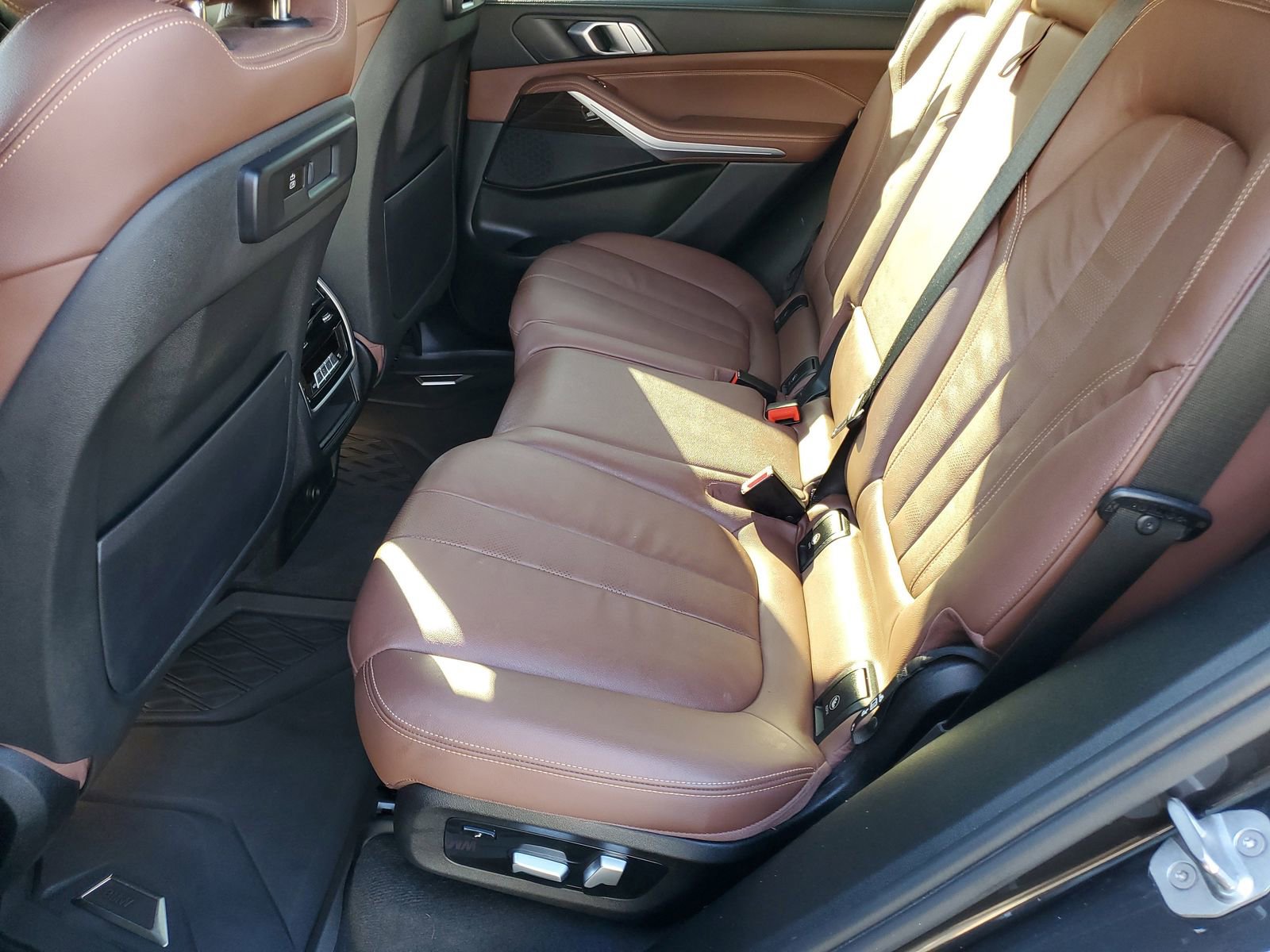 Used 2020 BMW X5 sDrive40i w/ Premium Package image 22