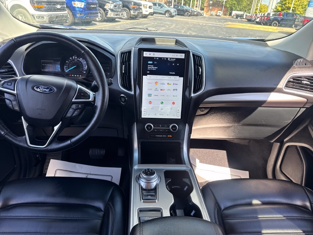 Used 2024 Ford Edge SEL AWD/4WD image 17