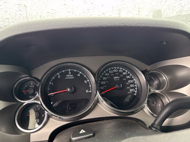 Used 2010 Chevrolet Silverado 2500 LT AWD/4WD image 6