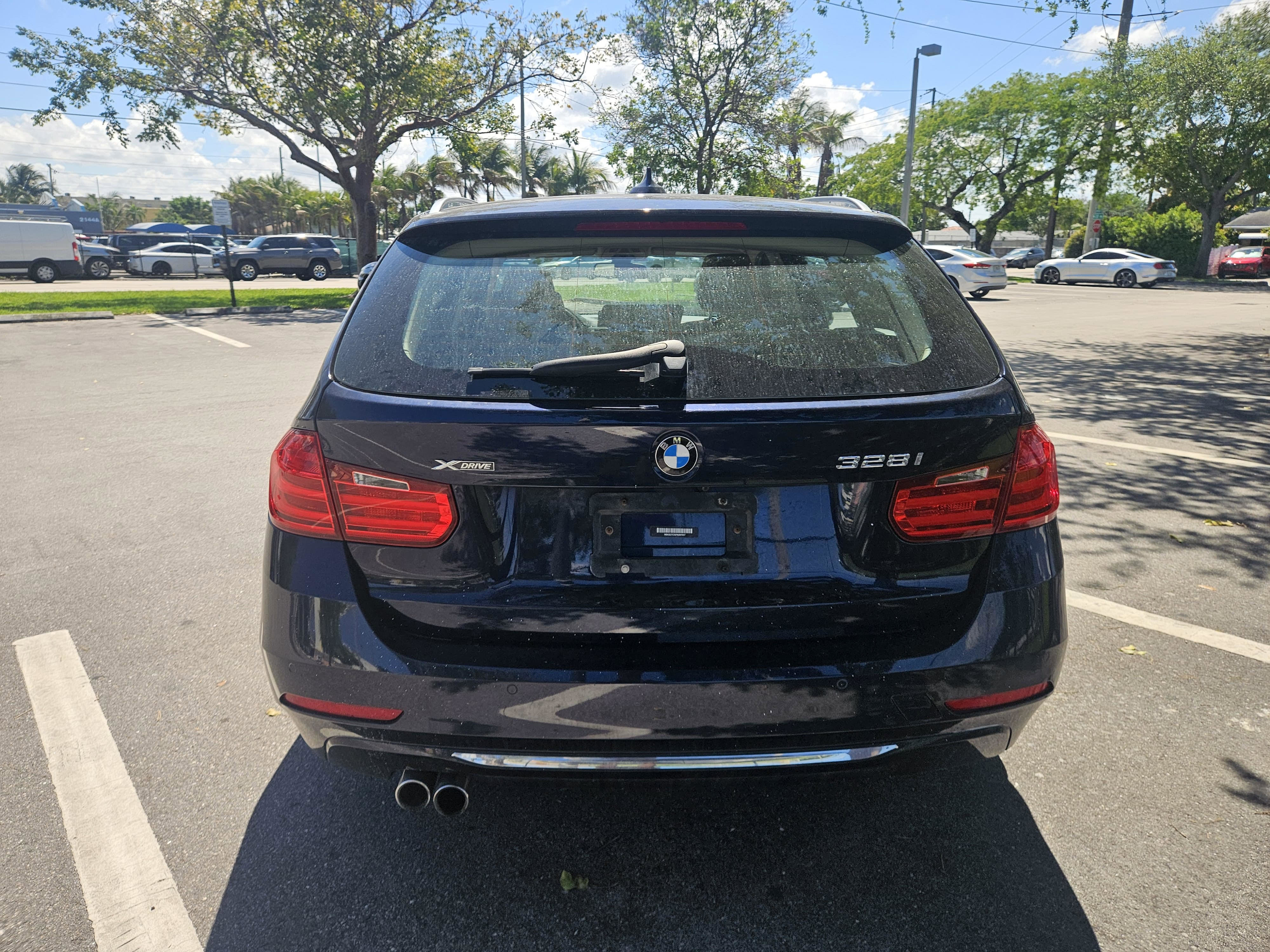 Used 2015 BMW 328i xDrive Wagon image 14