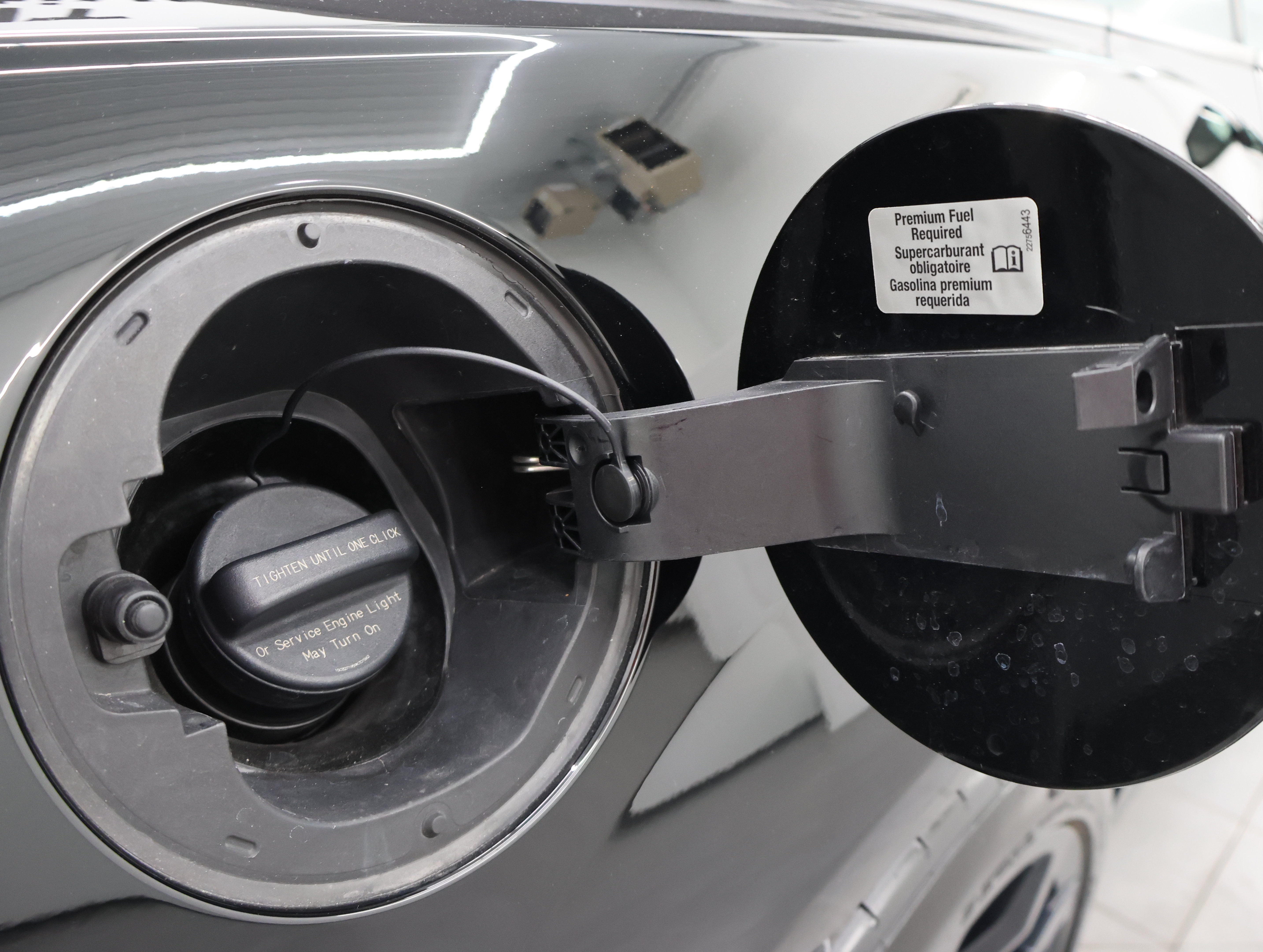 Used 2015 Chevrolet Camaro ZL1 RWD image 26
