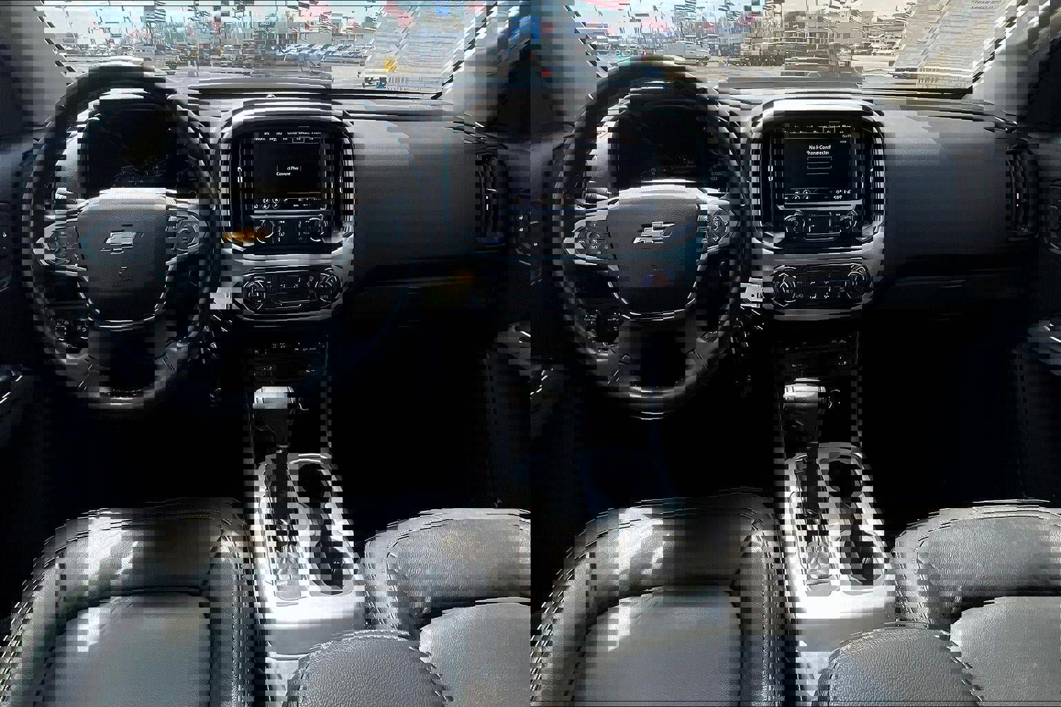 Used 2020 Chevrolet Colorado ZR2 image 16