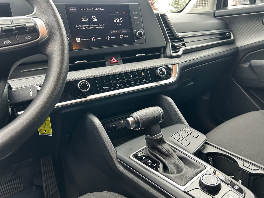 Used 2023 Kia Sportage LX image 20