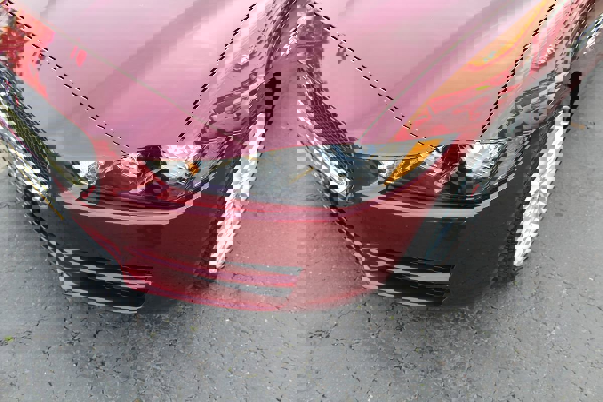 Used 2017 Jaguar XE Prestige image 10