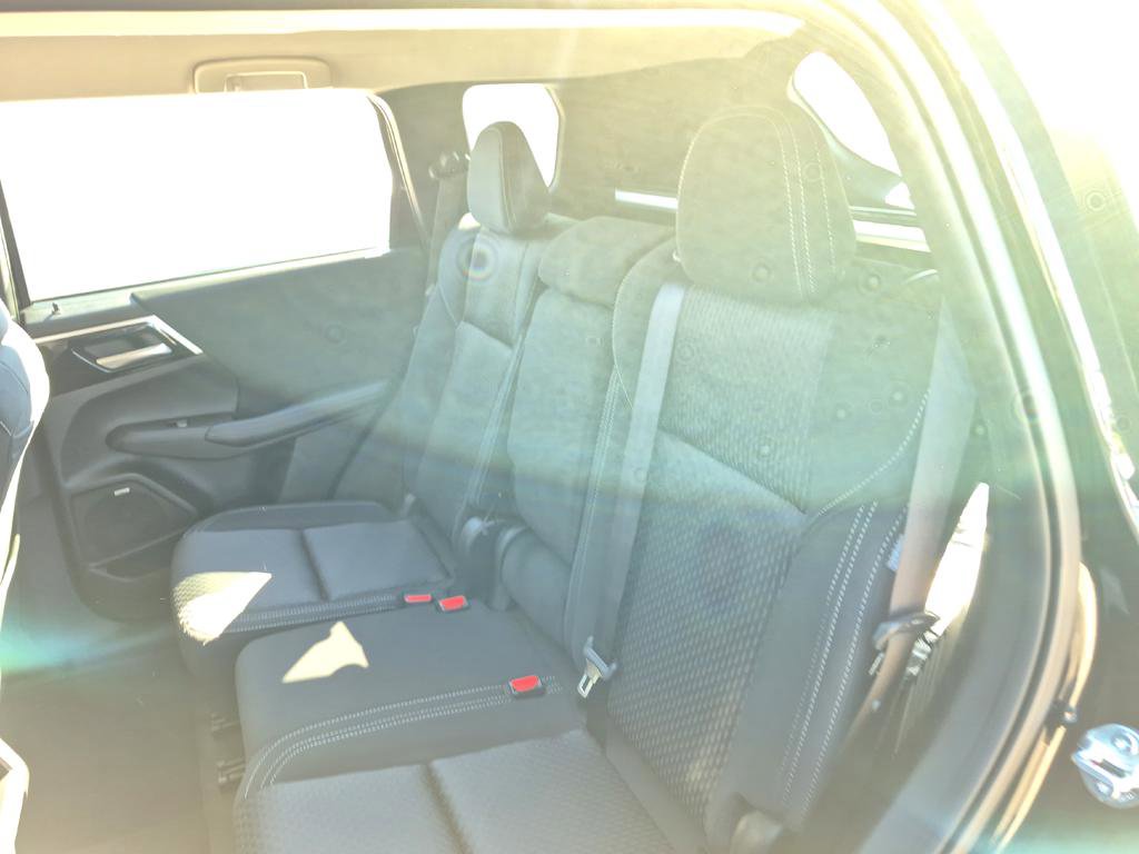 New 2026 Mitsubishi Outlander ES FWD image 21