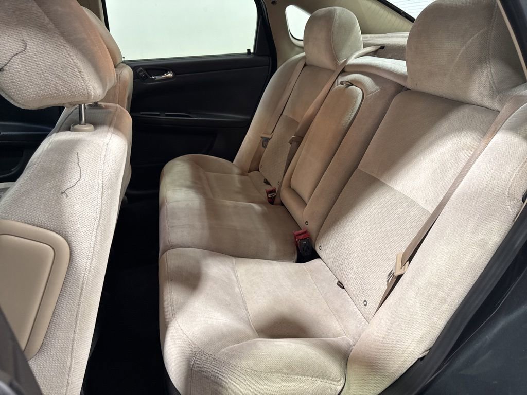 Used 2014 Chevrolet Impala LT w/ LT Sunroof Package image 28