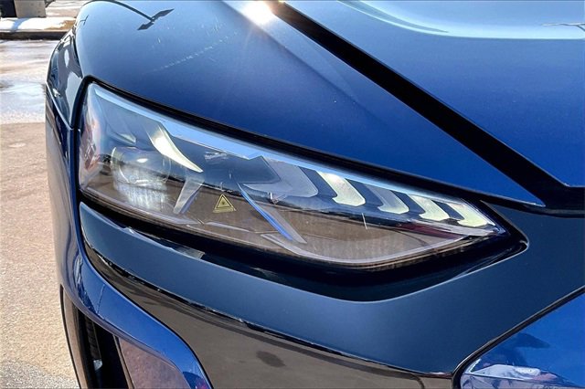 Used 2023 Audi RS e-tron GT w/ Carbon Performance Package image 31