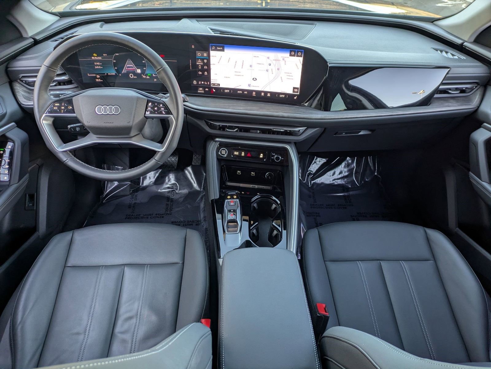 Used 2025 Audi Q5 Premium w/ Convenience Package image 7