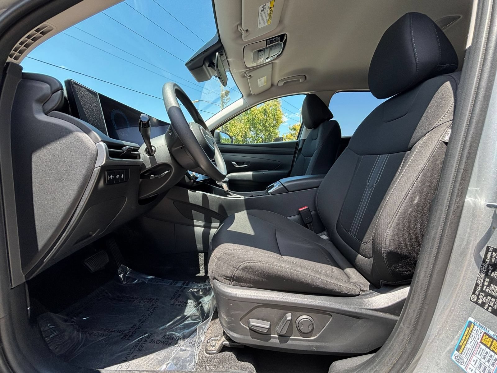 Used 2025 Hyundai Tucson SEL AWD/4WD image 24
