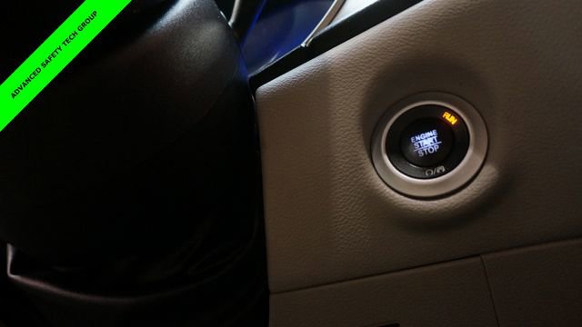 Used 2019 Chrysler Pacifica Touring-L w/ Advanced Safetytec Group image 24