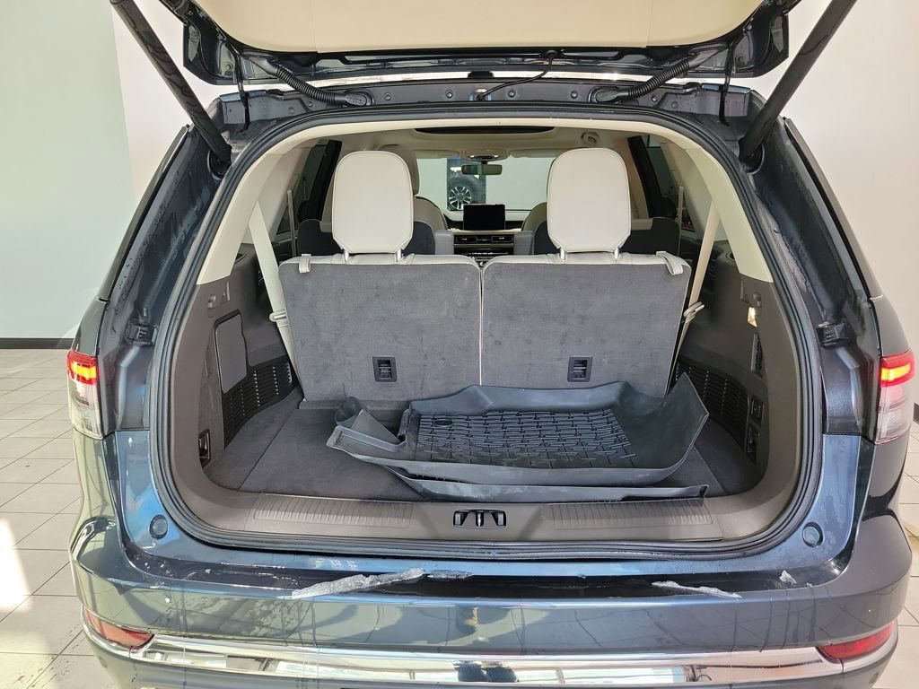Used 2024 Lincoln Aviator Reserve w/ Elements Package Plus image 10