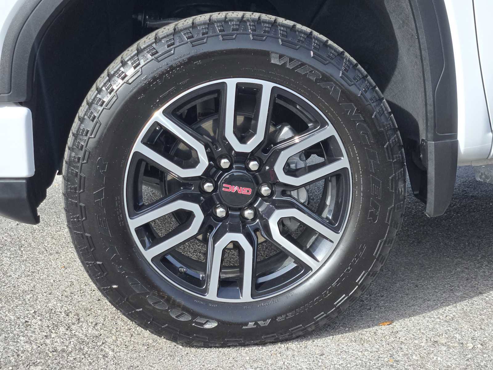 Certified 2026 GMC Sierra 1500 AT4 w/ AT4 Premium Package image 13