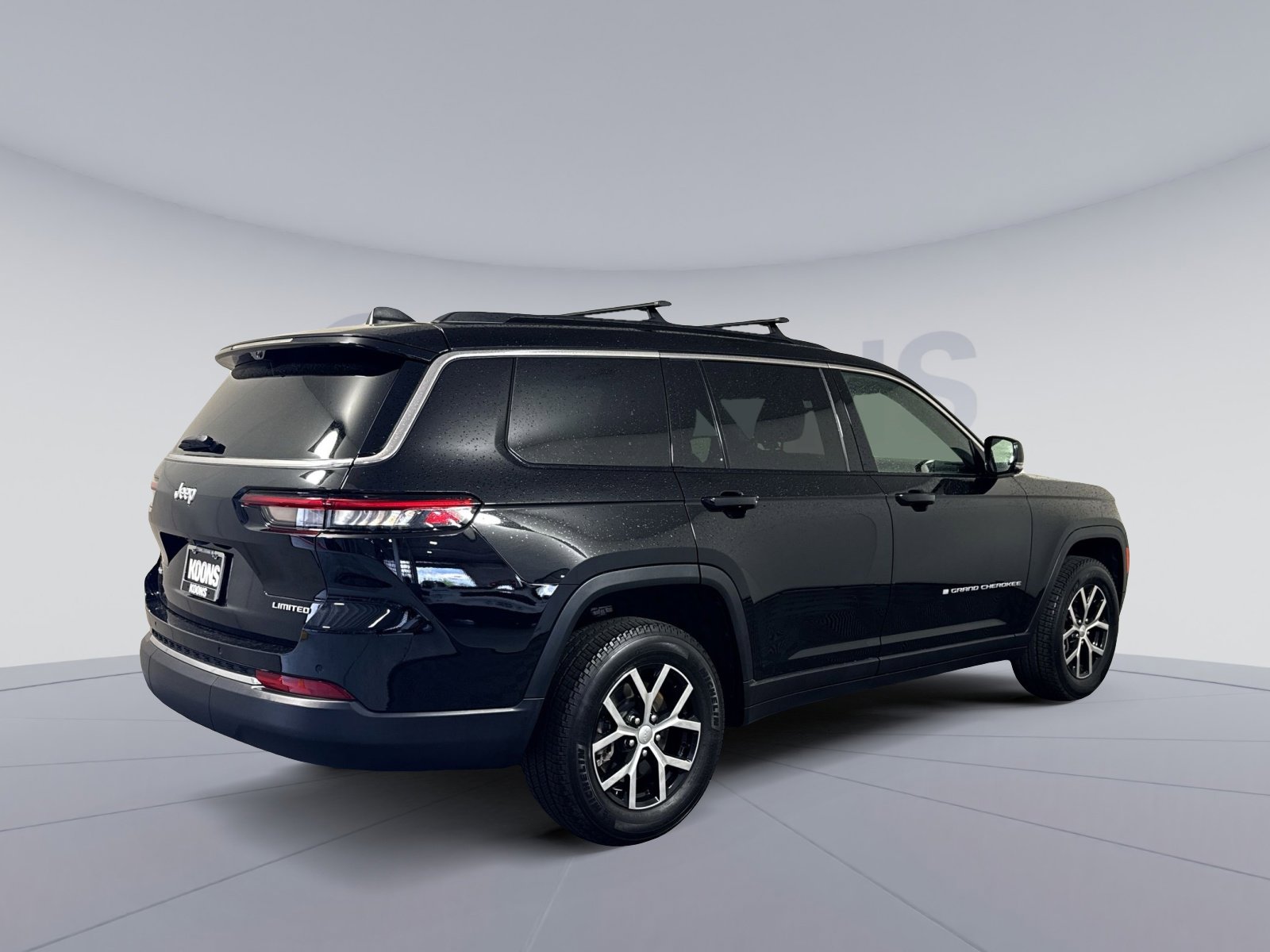 Used 2024 Jeep Grand Cherokee L Limited w/ Luxury Tech Group II image 7