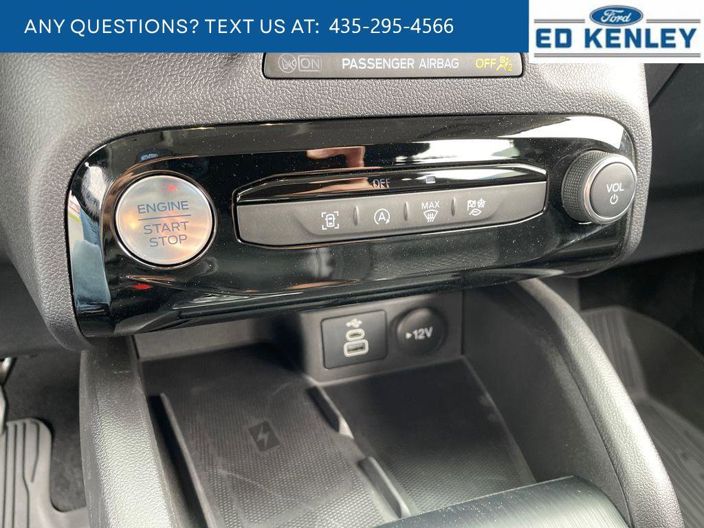 Used 2025 Ford Escape Active w/ Active Premium Tech Pack image 10