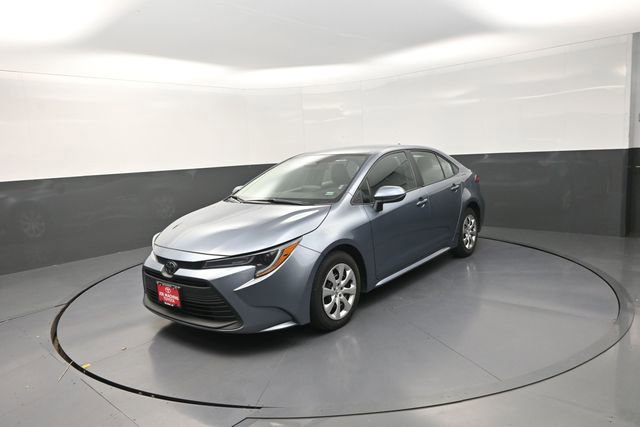 Used 2024 Toyota Corolla LE FWD image 39