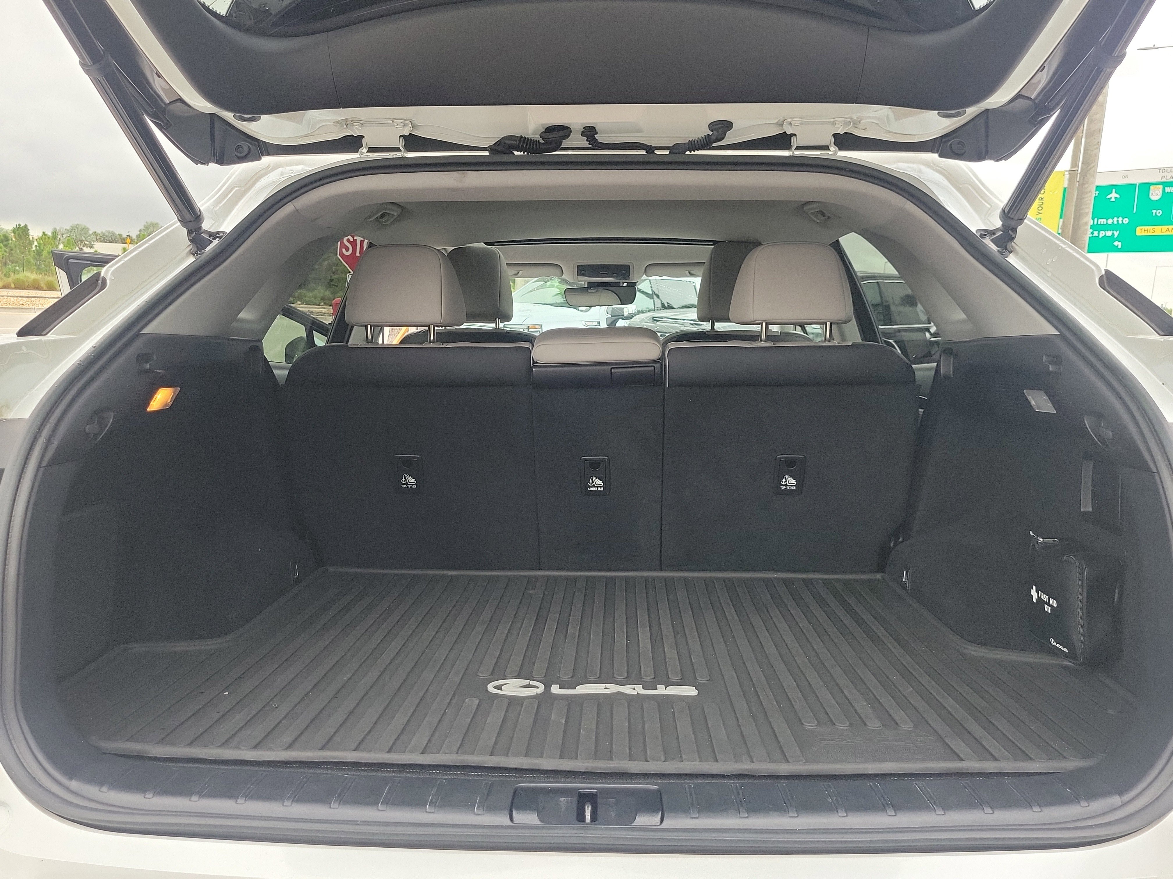 Used 2018 Lexus RX 350 FWD image 18