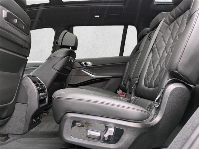 New 2026 BMW X7 xDrive40i w/ Executive Package image 17